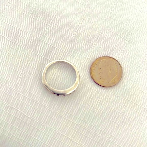 Sterling Silver / 6~CZ / Ring - Picture 8 of 10